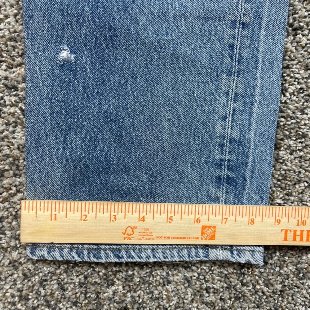 Vintage Levi's 501 Men's 36x28 Jeans USA Made Distressed Button Fly Light Wash - Picture 12 of 13